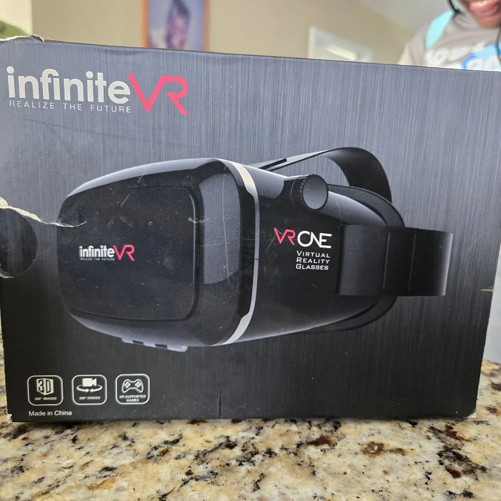 Infinite VROne goggles